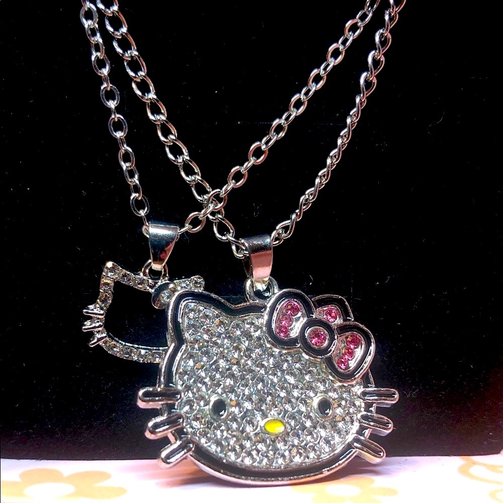 Hello Kitty Silver Pendant Necklace with Pink Box
